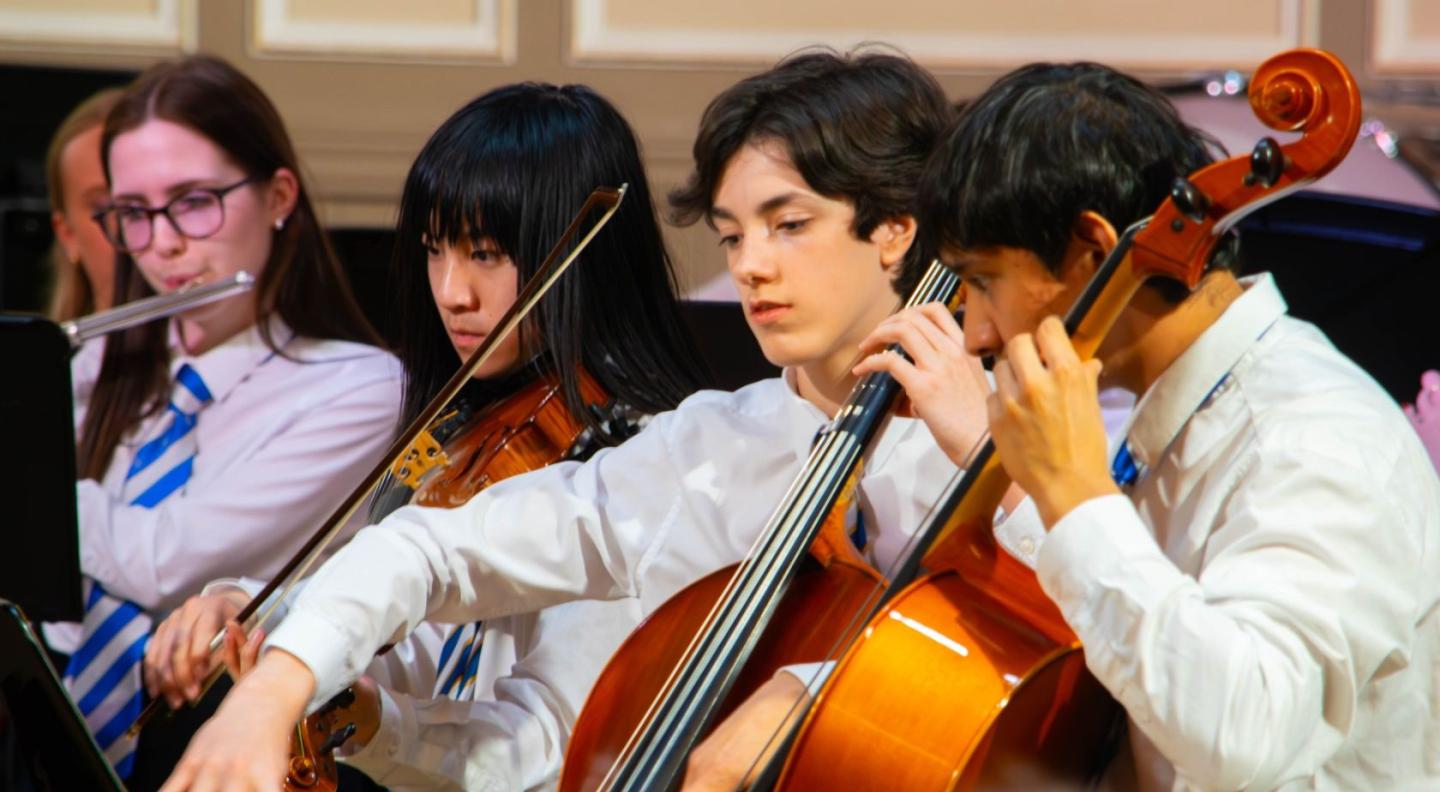 Pupils from Edinburgh Academy playing the violin, flute and cellos